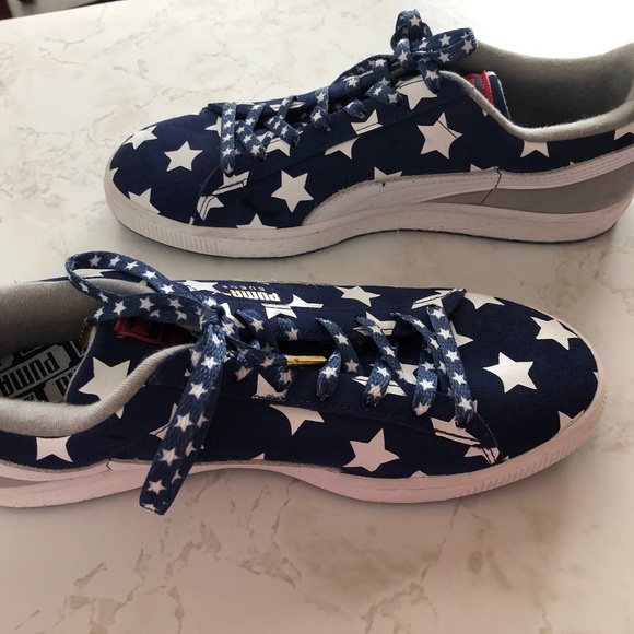 Men’s Sneakers - Picture 3 of 5